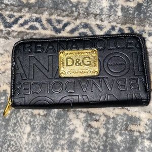 Dolce & Gabbana double zip wallet
